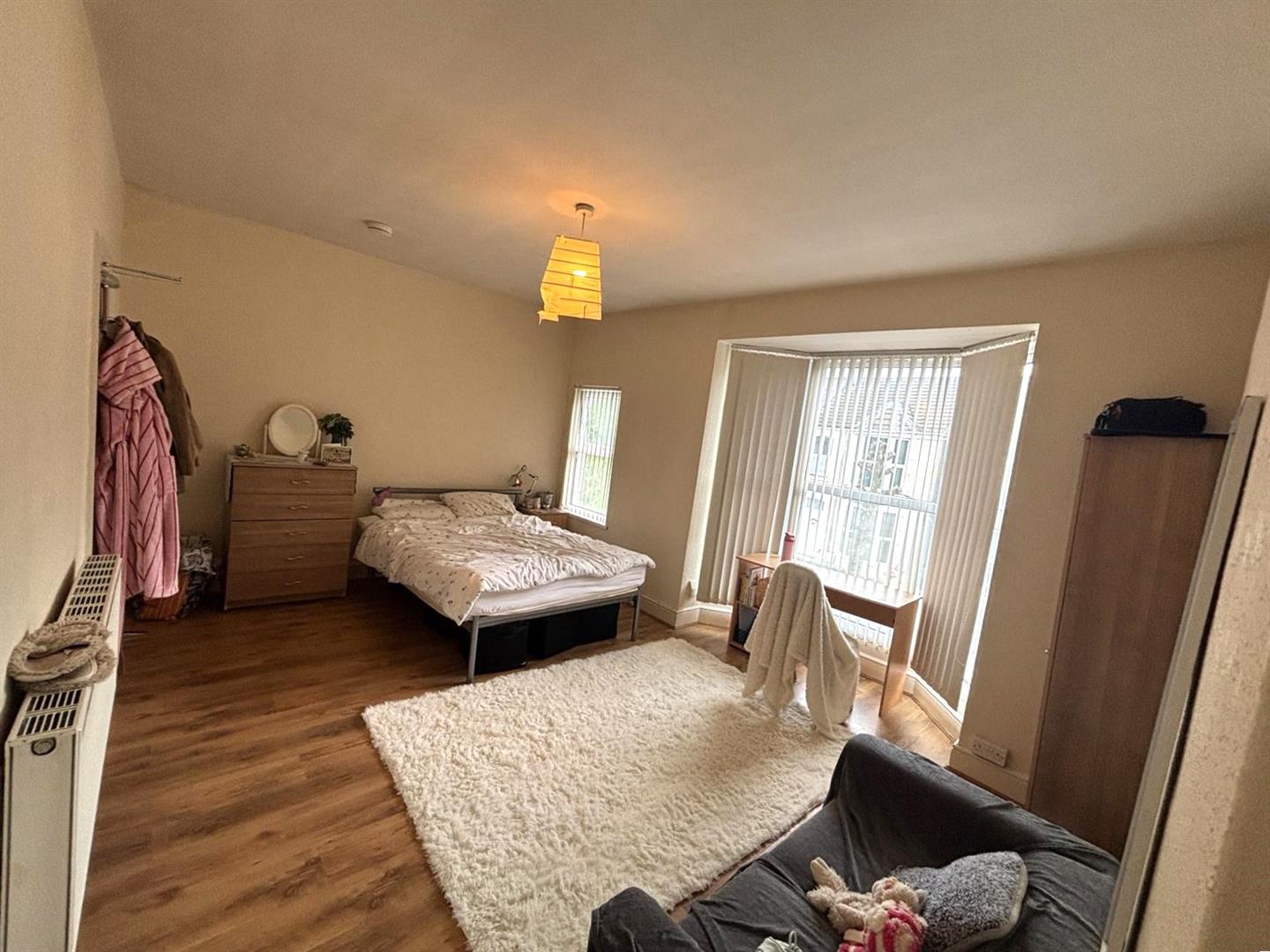 Glanbrydan Avenue, Uplands, Swansea, SA2 0HR